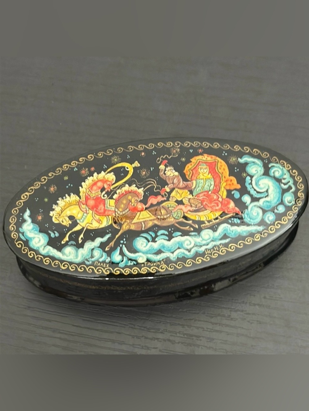 Russian Palekh Lacquer Trinket Box "Troika" Artist Signed Vintage